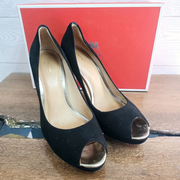 Coach Selma Suede Pumps - Picture 2 of 9